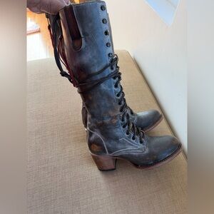Freebird Ice Distressed Gray Lace-Up Granny (Grany ) Boots 7 NWOT